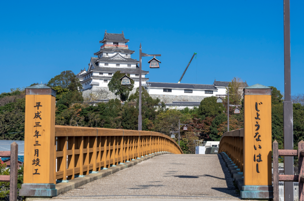 Kyushu Craftsmanship: Pottery and Porcelain (6 days, 5 nights)